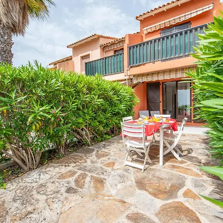 Appartement Le Hameau Du Soleil-4 By Interhome Cavalaire-sur-Mer