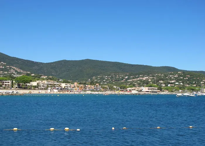 Le Hameau Du Soleil-4 By Interhome 아파트