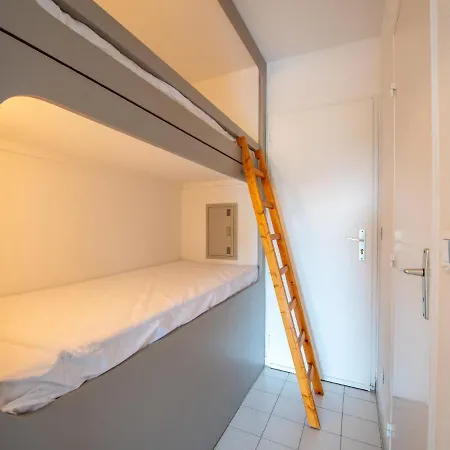 Apartamento Le Hameau Du Soleil-4 By Interhome Cavalaire-sur-Mer