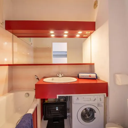 Appartement Le Hameau Du Soleil-4 By Interhome *