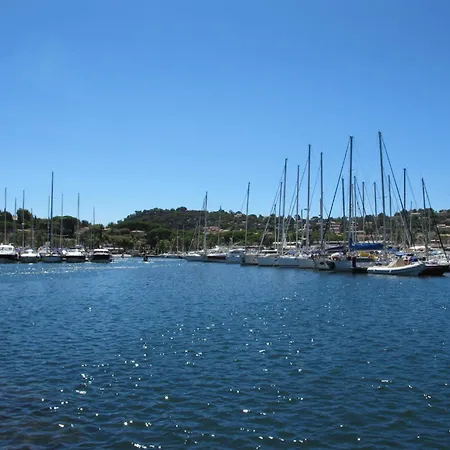 Le Hameau Du Soleil-4 By Interhome דירה קבלייר-סור-מר